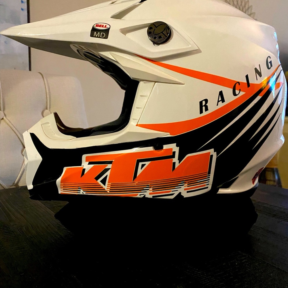KTM Bell MOTO-9 motocross helmet